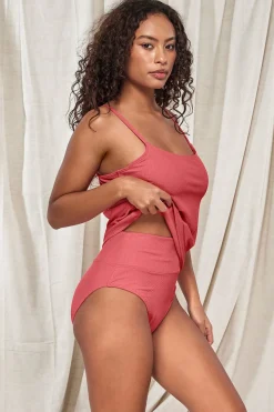 Plus Size|Underwire<Sunsets Pacifica Hibiscus Tea Coralie Tankini Top