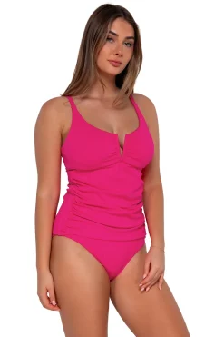Plus Size|Underwire<Sunsets Begonia Sandbar Rib Zuri V-Wire Tankini Top