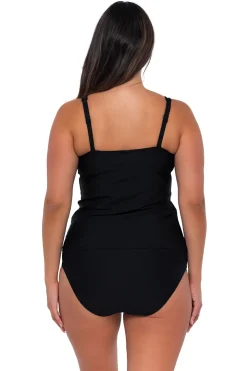 Plus Size|Underwire<Sunsets Black Taylor Tankini Top
