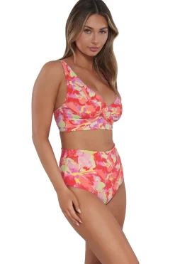 Plus Size|High-Waist<Sunsets Butterfly Beach Capri High Waist Bottom