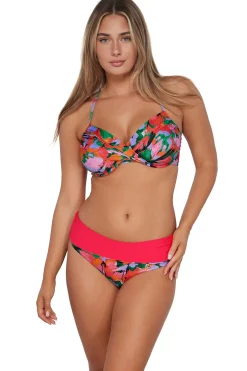 Plus Size|High-Waist<Sunsets Hummingbird Cove Capri High Waist Bottom