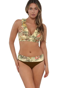 Plus Size|High-Waist<Sunsets Island Spice Capri High Waist Bottom